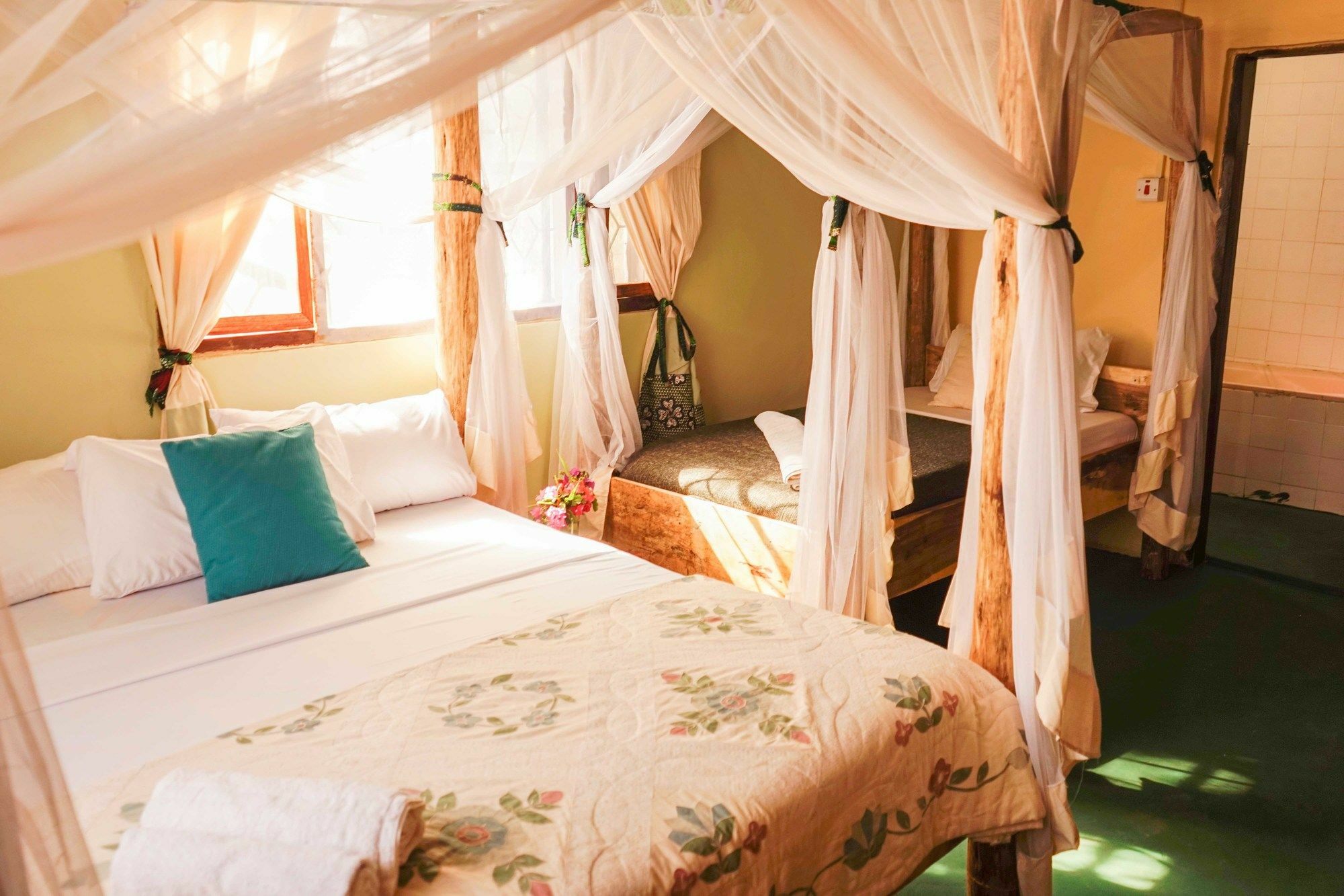 The Secret Garden Hotel Moshi Eksteriør billede